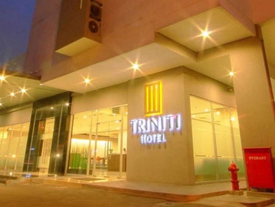 Triniti Hotel Jakarta Luaran gambar